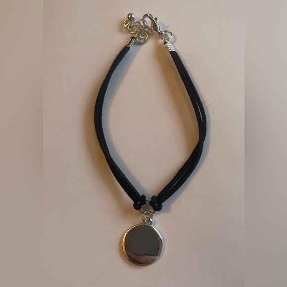 Artizan Sisterhood Silver Toned Charm Black Rope Bracelet - Picture 3 of 5